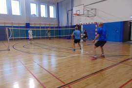 Rozgrywki w badmintona