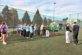 zawodniczki na boisku