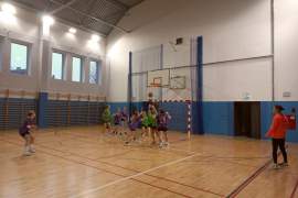 zawodniczki na boisku